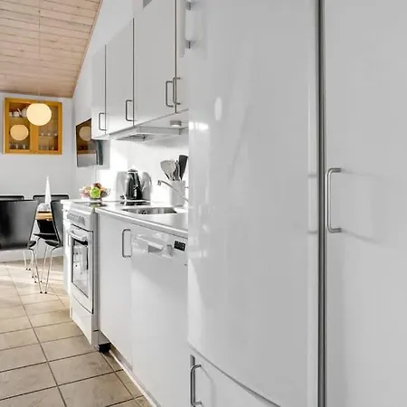 דירה Stunning 6 Person Summerhouse